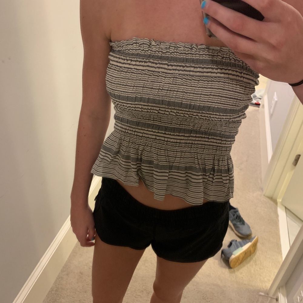 top - Picture 2 of 2